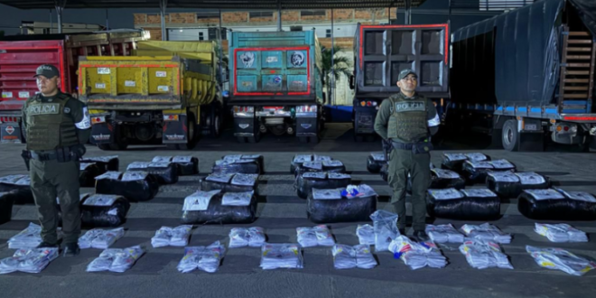 Decomisan en Cúcuta más de 3.500 camisetas ilegales de la Selección Colombia