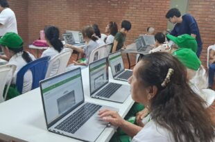 Los Patios avanza en la inclusión digital con programa de formación para adultos mayores